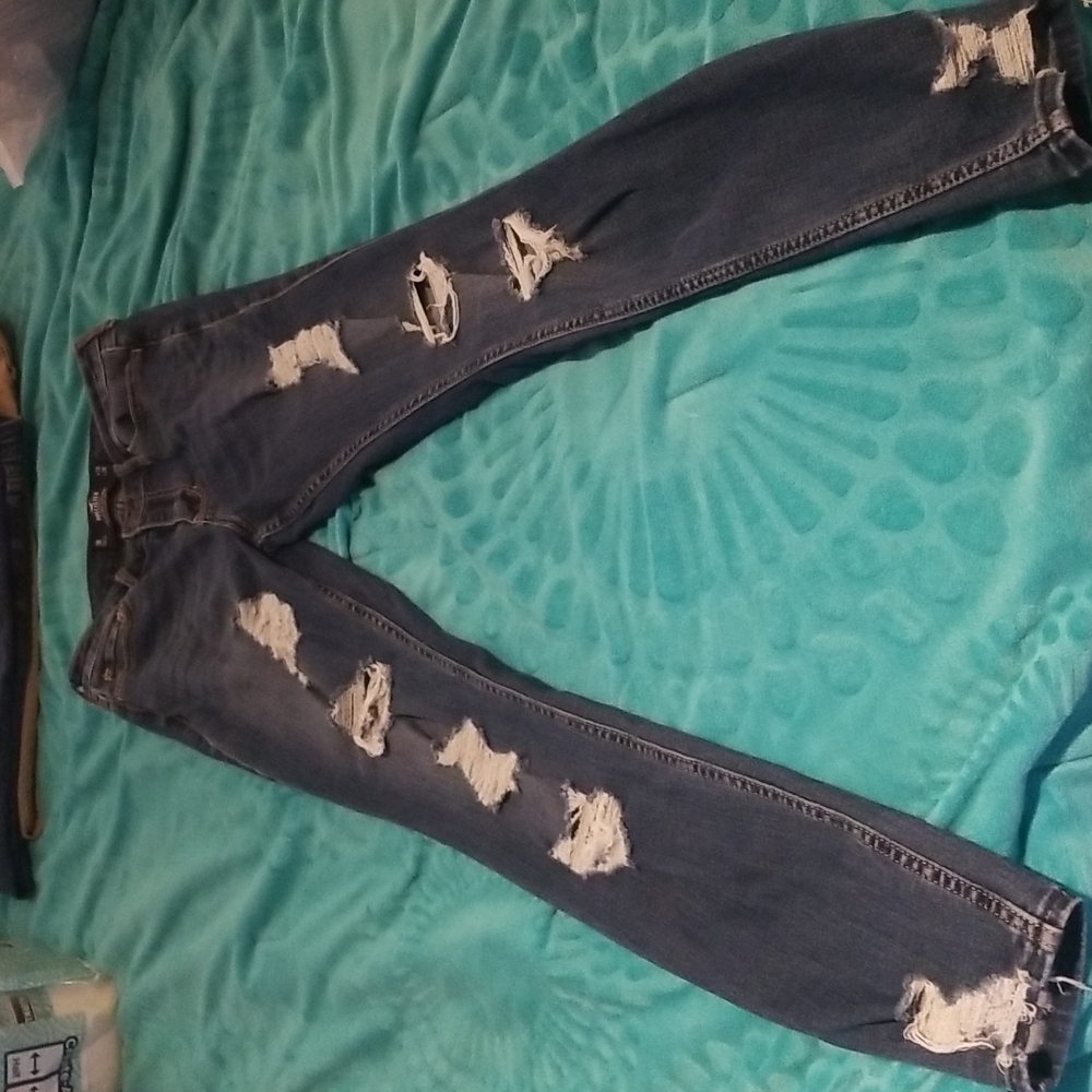 Hollister skinny jeans